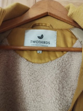 Abrigo Twothirds amarillo