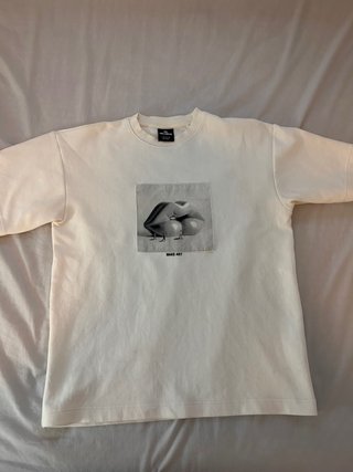 Camiseta Pull and Bear Estampada Talla M