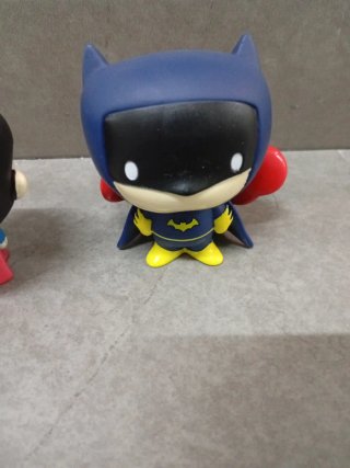 Figuras Batman y Superman