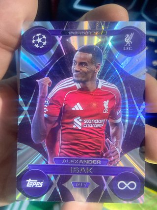 Cromo Topps Infinity Alexander Isak