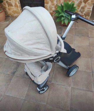 Silla de paseo Stokke Xplory, patinete hermano.
