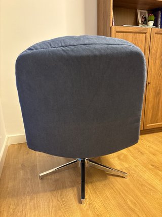 Sillón giratorio azul tela y metal