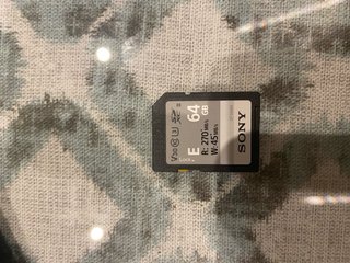 Sony ZV-1 Cámara Vlog + Accesorios