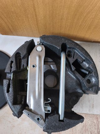 Kit Gato Audi A3 8L con llave y soporte