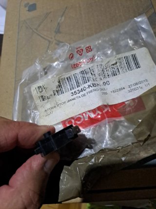 Kymco Grand Dink 125cc Interruptor Freno Delanter