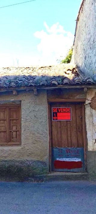 Casa y terreno en Melgar de Fernamental
