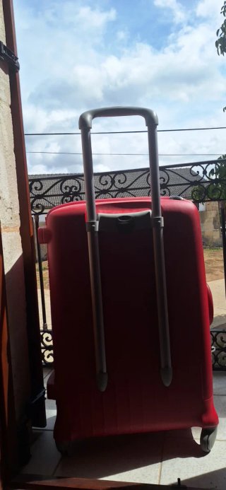 Maleta Grande American Tourister Roja