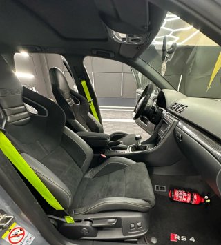 Audi RS4 2007