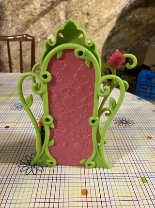 Muebles y Casita de juguete