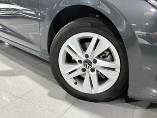 Volkswagen Golf Life 1.0 eTSI 81kW (110CV) DSG