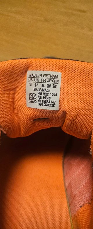 Zapatillas Adidas Moradas y Naranjas