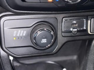 Jeep Renegade 2.0 Mjet 103kW (140CV) Night Eagle 4x4