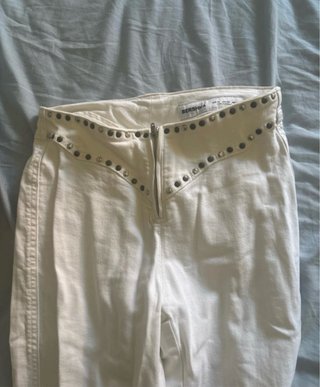 Pantalones Bershka tachuelas Talla S
