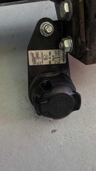 Enganche de remolque Umbra Rimorchi 23057/VM