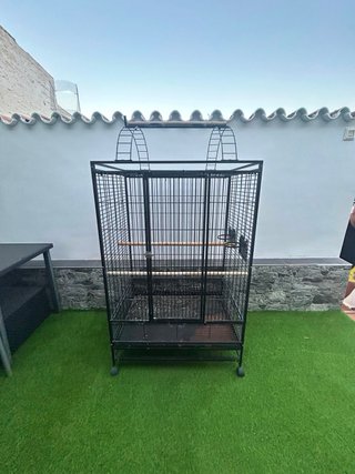 Jaula grande para loros y guacamayos