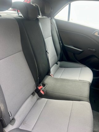Hyundai i20 1.2 MPI 84 CV · 39.130 km · 2018