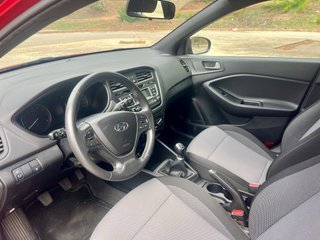 Hyundai i20 1.2 MPI 84 CV · 39.130 km · 2018