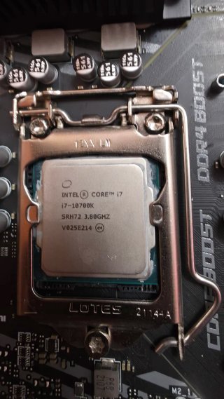 MSI B460M PRO-VDH Placa Base Intel No envío