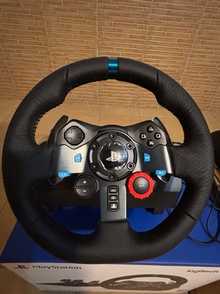 Volante Logitech G29 con Pedales