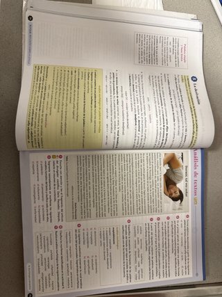 Lengua castellana y literatura II. Libro del es...