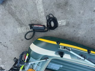 Barca hinchable Intex con motor