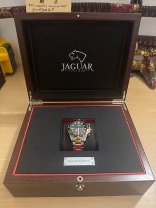 Reloj Jaguar Hybrid Diver Negro/Dorado