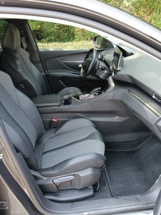 Peugeot 3008 2021