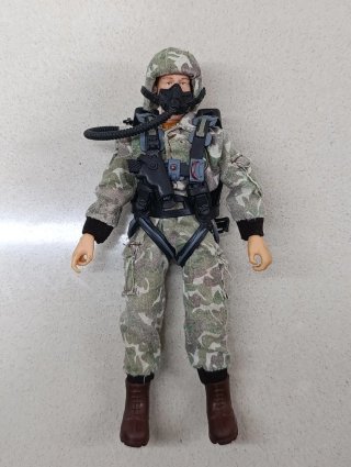 Paracaidista Madelman militar
