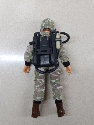 Paracaidista Madelman militar