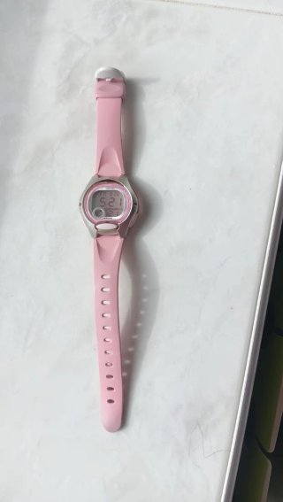 Reloj Casio Digital Rosa y Plateado