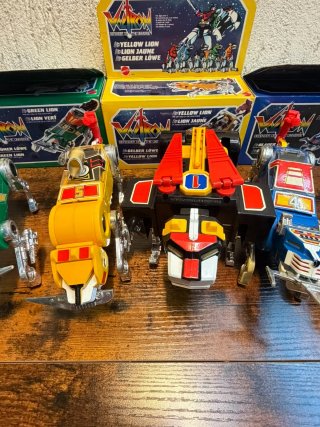 Modellino Voltron III Lion Force 1984 INcompleto v
