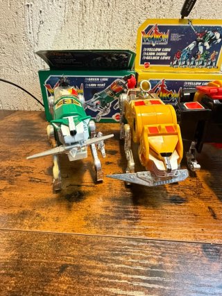 Modellino Voltron III Lion Force 1984 INcompleto v
