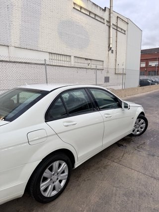 Mercedes-Benz Clase C 2010