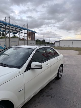 Mercedes-Benz Clase C 2010