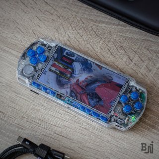 PSP 3000 Aqua Clear 64GB USB-C Batteria Nuova