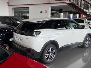 Peugeot 3008 Hybrid 180 eEAT8 Allure Pack FAROS TRASEROS FASE 1