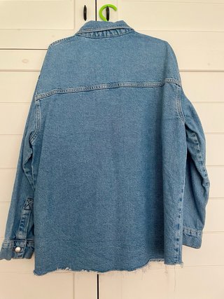 Cazadora vaquera oversize Zara S