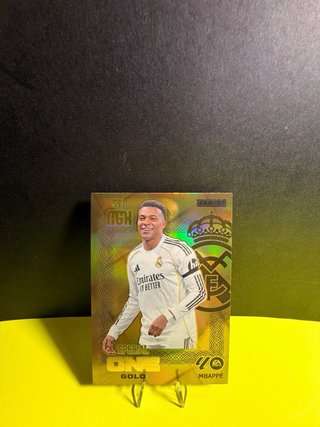 Cromo Mbappé Real Madrid Panini Gold