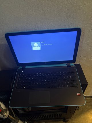 Portátil HP Pavilion Negro y Azul