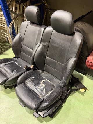 ASIENTOS CUERO DELANTEROS Y TRASEROS BMW E46