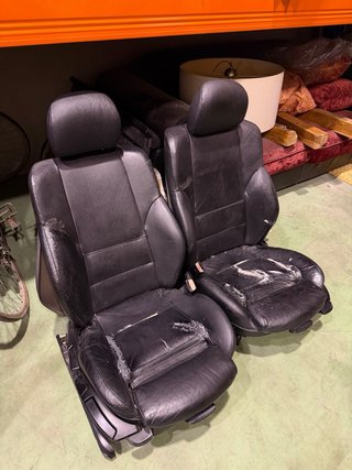 ASIENTOS CUERO DELANTEROS Y TRASEROS BMW E46