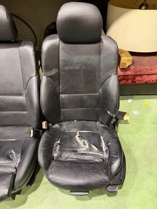 ASIENTOS CUERO DELANTEROS Y TRASEROS BMW E46