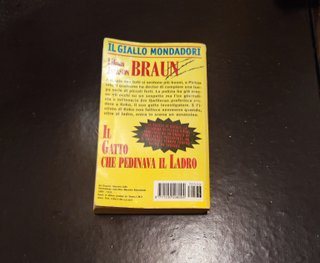 Raccolta gialli Mondadori. Buone condizioni.