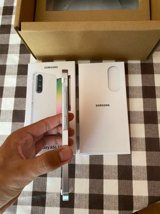 Samsung A56 5G Gris Claro