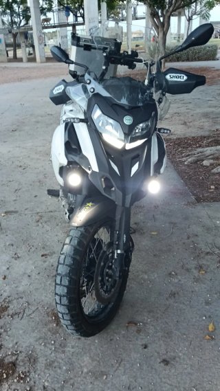 Benelli TRK502X Blanca 17500km