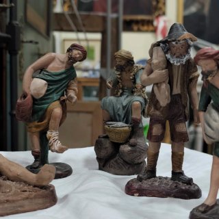 9 Figuras Belén Ortigas / Miretes