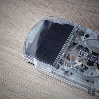 PSP 3000 Crimson Clear 64GB Batteria Nuova