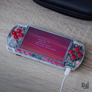 PSP 3000 Crimson Clear 64GB Batteria Nuova