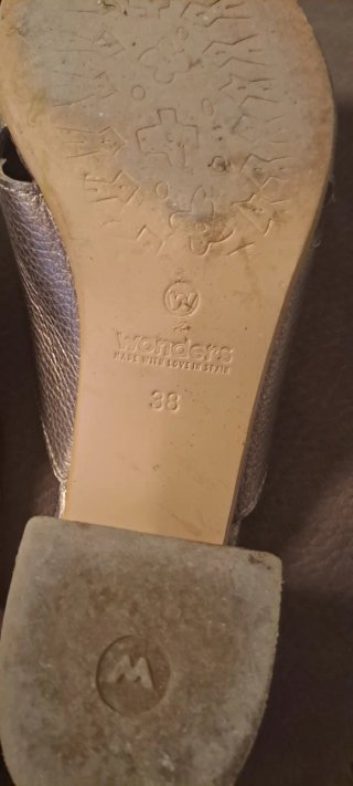Sandalias Wonders Plataforma Memory Gel