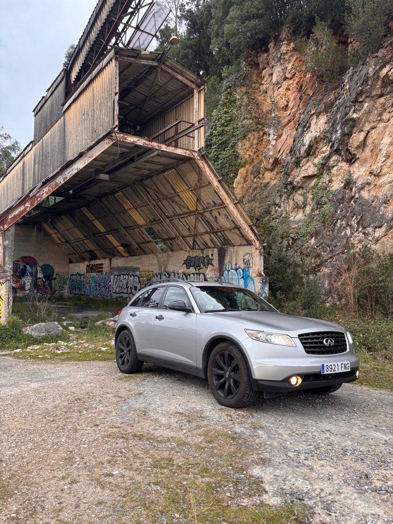 INFINITI FX35 V6 280cv - foto 1